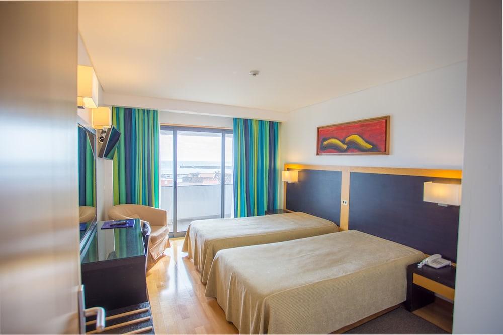 Antillia Hotel ปอนตาเดลกาดา ภายนอก รูปภาพ
