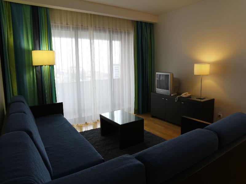 Antillia Hotel ปอนตาเดลกาดา ภายนอก รูปภาพ